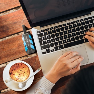 ADATA SC740 1TB USB-C 3.2 Gen2 ütésálló külső SSD kék-fekete