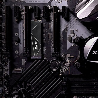 ADATA XPG GAMMIX S70 Blade 2TB PCIe x4 (4.0) M.2 2280 SSD fekete