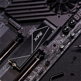 ADATA XPG GAMMIX S70 Blade 2TB PCIe x4 (4.0) M.2 2280 SSD fekete