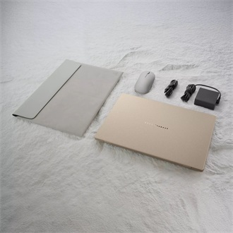 Asus Zenbook A16 UX3607OA-SQ003W notebook barna (120Hz; Zabriskie Beige)