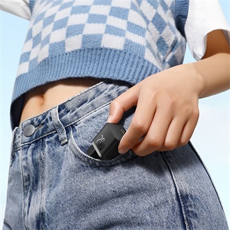 Baseus GaN5 Mini 20W univerzális hálózati töltő adapter fekete +1m 100W kábel