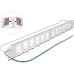 Delock 19  Keystone patch panel 24 dönthető porttal és húzásmentesítéssel