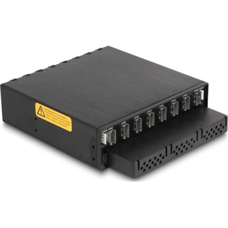 Delock 5.25  mobil állvány 8 x M.2 NVMe SSD-hez vékony SAS SFF-8654 konnektorokkal