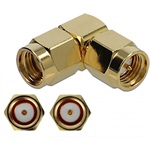 Delock SMA -> RP-SMA M/M adapter aranyozott 90°, 10GHz