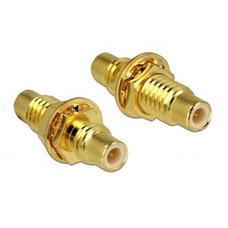 Delock SMC M/M adapter panelrögzítésü