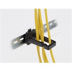 Delock Kábeltartó 70 x 24 mm méretű DIN sínhez kapcsoláshoz felszerelő lemezzel fekete