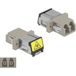 Delock LC optikai szálas csatlakozó Párosító lézervédő zárral / borítással Duplex anya - LC Duplex a