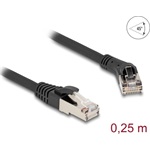 Delock RJ45 hálózati kábel Cat.8.1 S/FTP 45 -ben jobbra hajlított apa   egyenes apa, akár 40 Gbps, 0,25 m, fekete