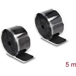Delock Tépőzáras párna és tekercs öntapadós 45 x 50 mm nagyságú és 5 m hosszú fekete
