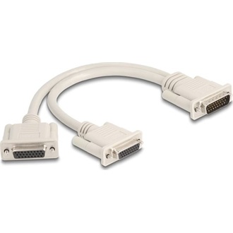 Delock Y osztott kábeles adapter D-Sub HD 26 tűs apa - 2 x D-Sub HD 26 tűs anya csavarokkal 30 cm