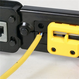 Gembird univerzális moduláris krimpelő- és vágószerszám, RJ45 / RJ12 / RJ11 fogó fekete-piros