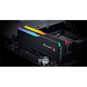 G-SKILL Ripjaws M5 RGB 32GB 6400MT/s DDR5 memória CL32 Kit of 2 fekete RGB