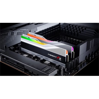 G-SKILL Trident Z5 RGB 64GB 6000MT/s DDR5 memória CL32 Kit of 2 ezüst RGB