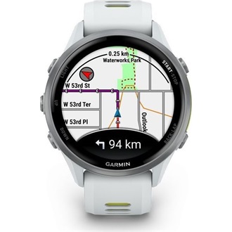 Garmin Forerunner 970 fehér okosóra
