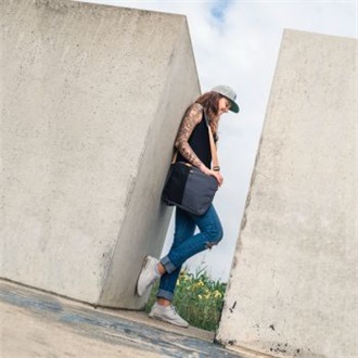 Hama Florence 14,1" notebook oldaltáska fekete-szürke