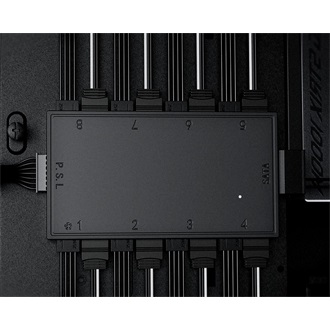 ID-Cooling HA-08 8-port SATA3 SATA3 gaming ARGB hub fekete