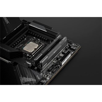 KLEVV BOLT V 64GB 6400MT/s DDR5 memória CL32 Kit of 2 fekete
