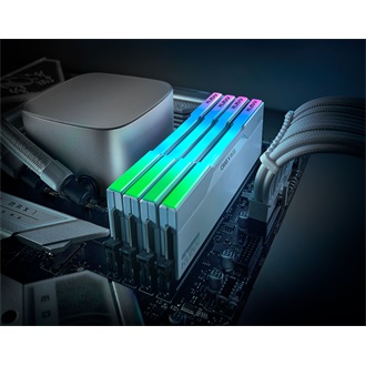 KLEVV CRAS V 64GB 6400MT/s DDR5 memória CL32 Kit of 2 fehér RGB