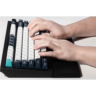 Keychron K10 Pro, K10 Max, Q6, Q6 Pro, Q6 Max, Q6 HE, V6, V6 Max szilikon csuklótámasz fekete