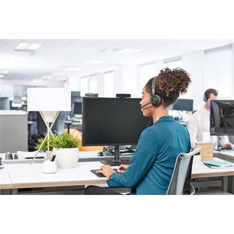 LOGITECH Headset 2.0 - Zone Wired Mikrofonos, MSFT Tanúsítvánnyal