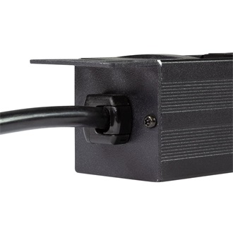 LogiLink PDU8C02 19" PDU 8db villásdugó CEE 7/3 (EU) rack elosztó 2m fekete