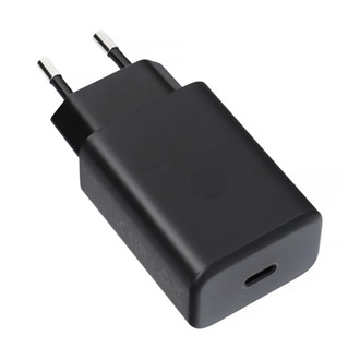 MOTOROLA hálózati töltő Type-C aljzat 15W, gyorstöltő 4.0, FEKETE