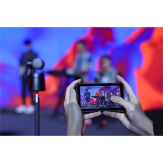 Obsbot Talent Multi-Cam Live Streaming Studio touchscreen vezérlő fekete