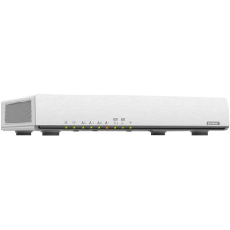QNAP QHora-301W AX3600 Dual-Band Wi-Fi router