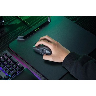Razer Naga V3 Pro optikai Bluetooth / vezeték nélküli gaming egér fekete