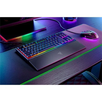 Razer Ornata V3 Tenkeyless USB cseppálló angol (US) gaming Razer Mecha-Membrane hybrid billentyűzet fekete