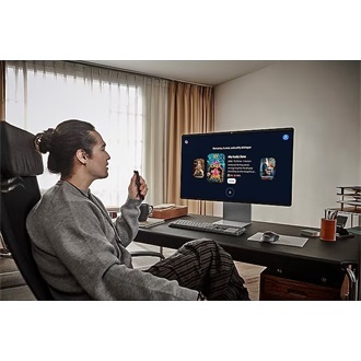 Samsung Vision AI M9 M90SF 32" OLED smart monitor fekete 165Hz G-Sync / FreeSync Premium Pro (USB-C: 90W; webcam: 8MP; t