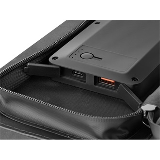 Sandberg SolarPanel 10000mAh LiPo vízálló napelemes powerbank fekete IP67