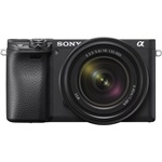Sony Alpha 6400 digitális fényképezőgép fekete + 18-135mm f/3.5-5.6 OSS objektív KIT