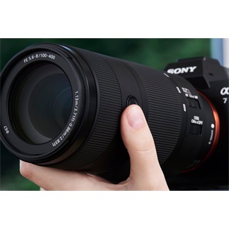 Sony FE 100-400mm f/5.6-8 OSS objektív