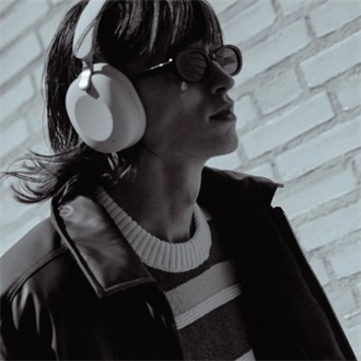 Sudio K2 Pro Hibrid ANC fejhallgató headset fehér
