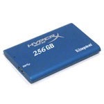 SuperSpeed USB-n keresztül is