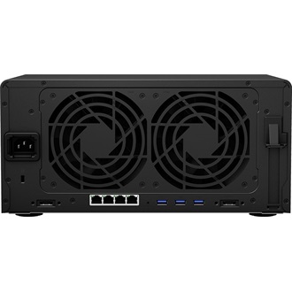 Synology DS1821+ NAS