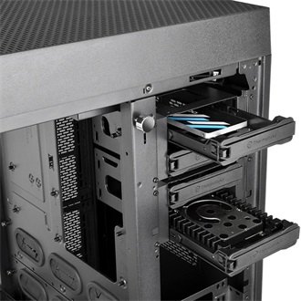 Thermaltake The Tower 900 táp nélküli ablakos Mid Tower számítógépház fekete (Sérült cspmagolás, bontott!)