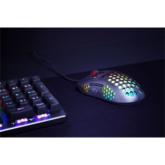 Trust GXT 960 Graphin USB optikai gaming egér fekete