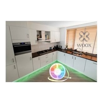 Woox R5149 5m 210lm RGBW szalag LED Wi-Fi smart home Bluetooth fényforrás